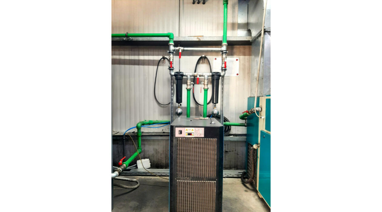 Εγκατάσταση νέας γενιάς κοχλιοφόρου αεροσυμπιεστή στην εταιρεία Milkplan